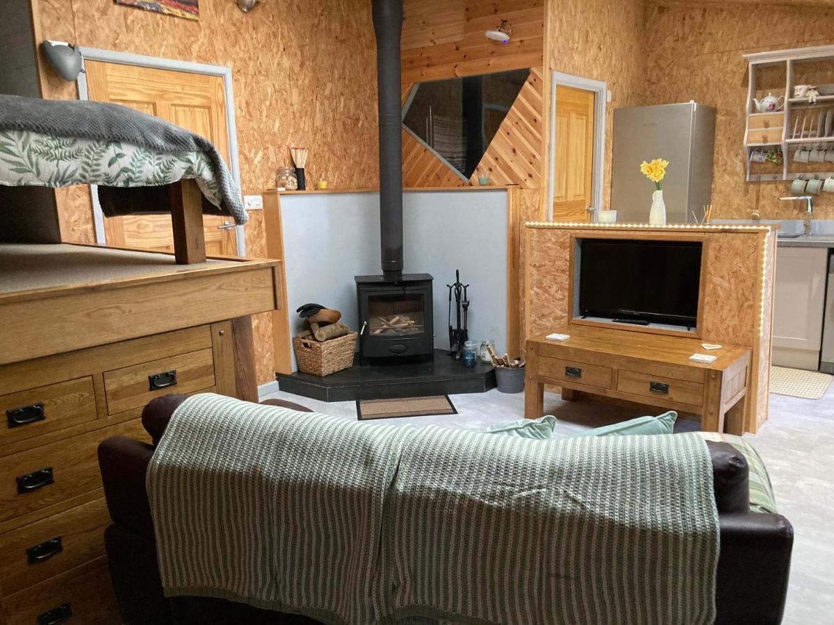 East Hillerton House Guest House Crediton Bagian luar foto
