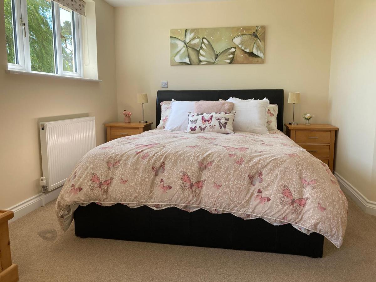 East Hillerton House Guest House Crediton Bagian luar foto
