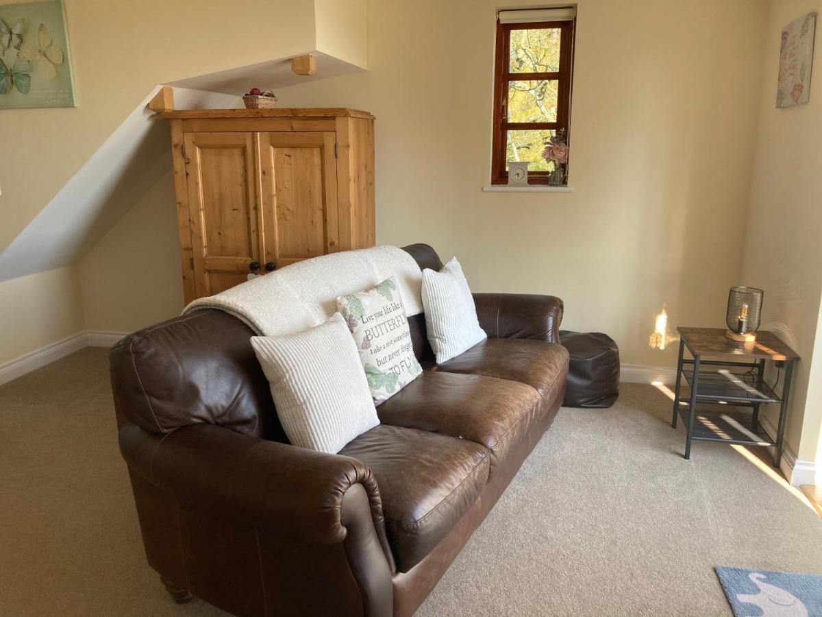 East Hillerton House Guest House Crediton Bagian luar foto