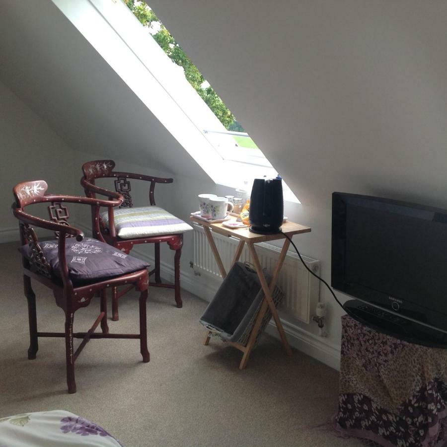 East Hillerton House Guest House Crediton Bagian luar foto